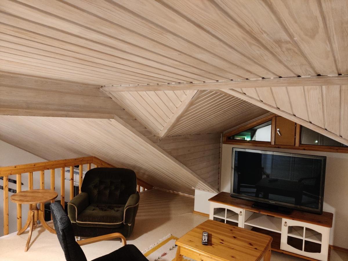 Villa Hutsula Yllas Ylläsjärvi 外观 照片